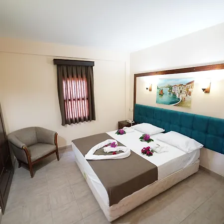 Salinas Beach Hotel 2*