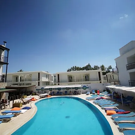 Salinas Beach 2*