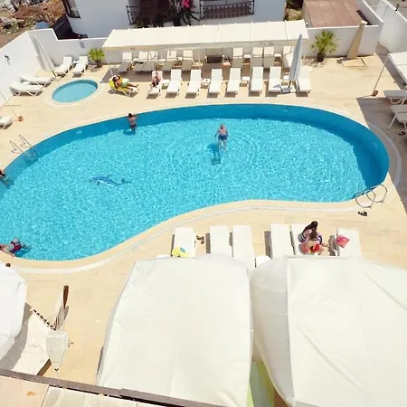 Salinas Beach Hotel 2*